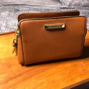 Steve Madden Blannis Crossbody bag Cognac